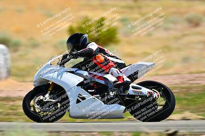 media/Apr-13-2025-TrackXperience (Sun) [[fb1ef998a6]]/Level 2 (Intermediate)/Turn 2 (Session 5)/